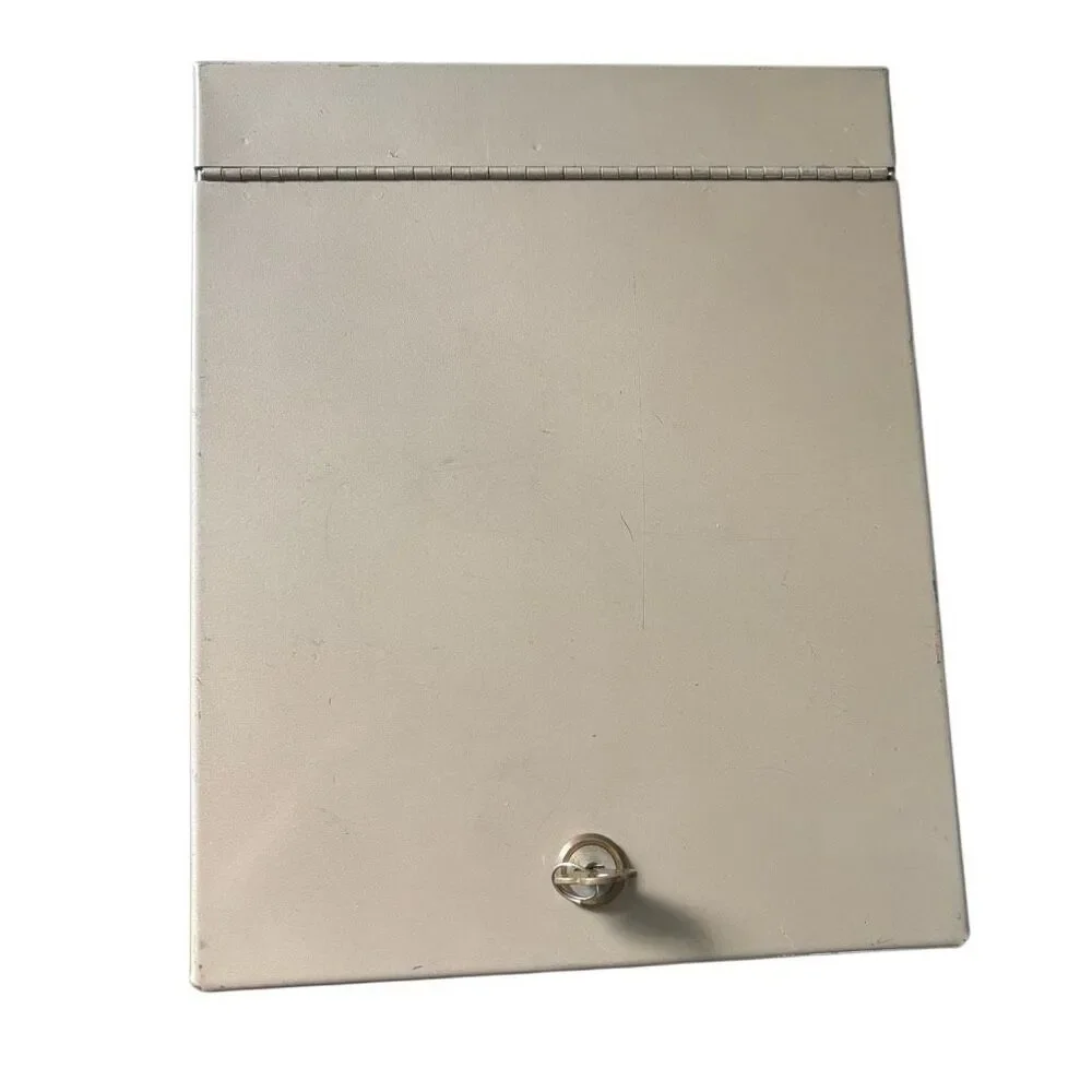 Vintage Heavy Duty Metal Lock Box Cash Document Security Safe Tan Beige 12x9.5
